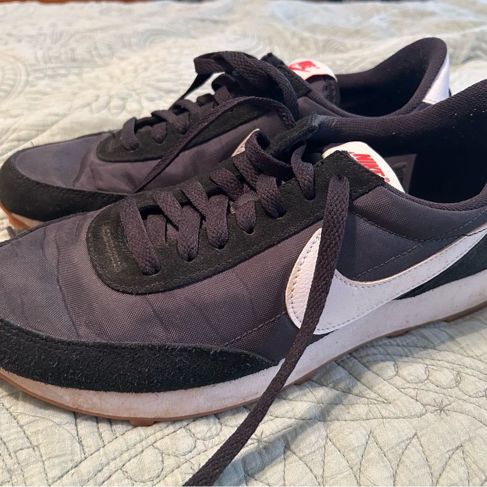 Nike Daybreak Black Size 9